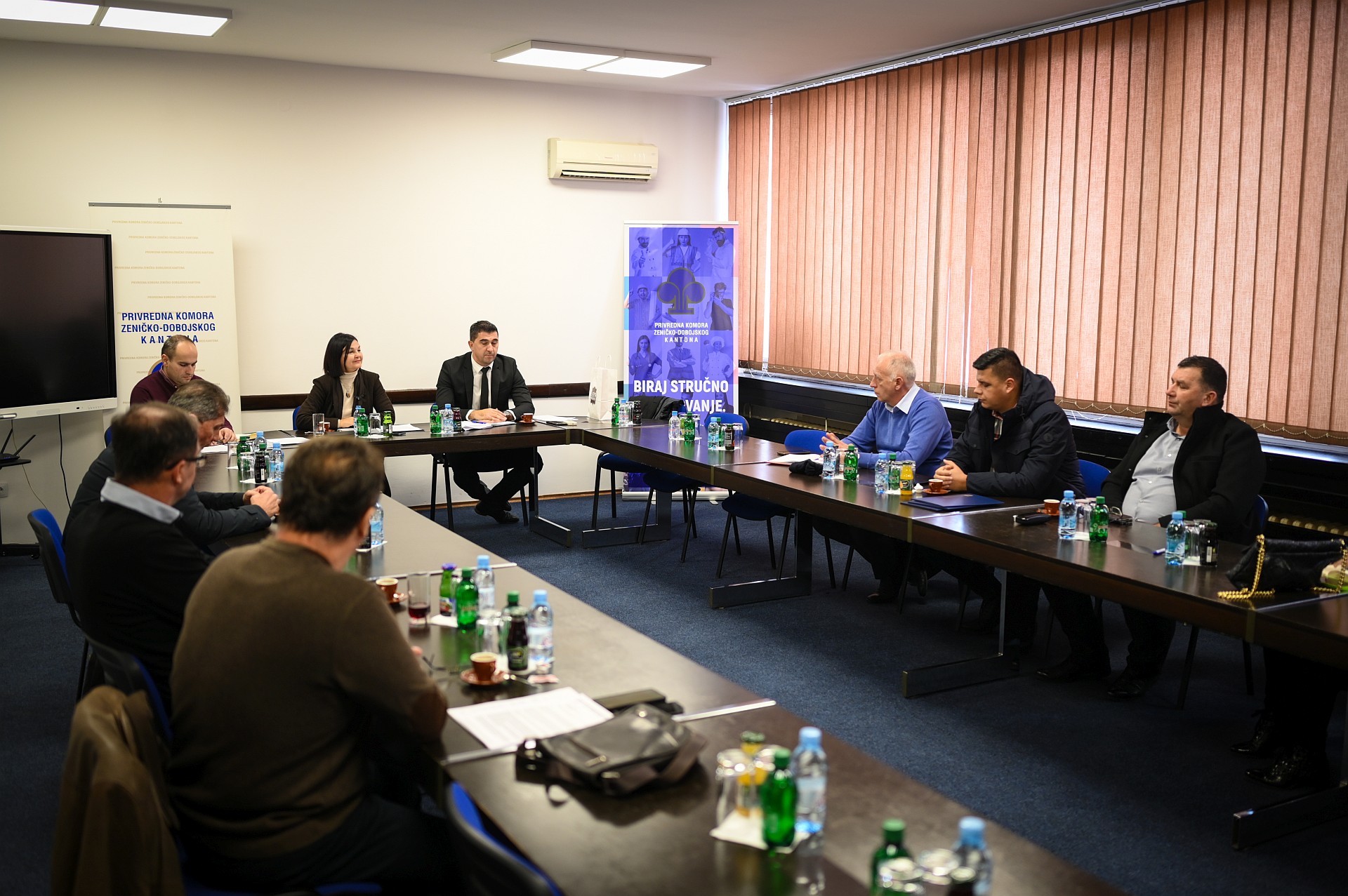 MINISTAR ŠABANI RAZGOVARAO SA PREDSTAVNICIMA KOMUNALNIH I JAVNIH PREDUZEĆA