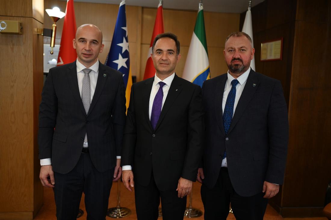 VLADA ZDK I ZIRAATBANK BH: MALIM I SREDNJIM PREDUZEĆIMA KREDITNA LINIJA OD 7,55 MILIONA KM