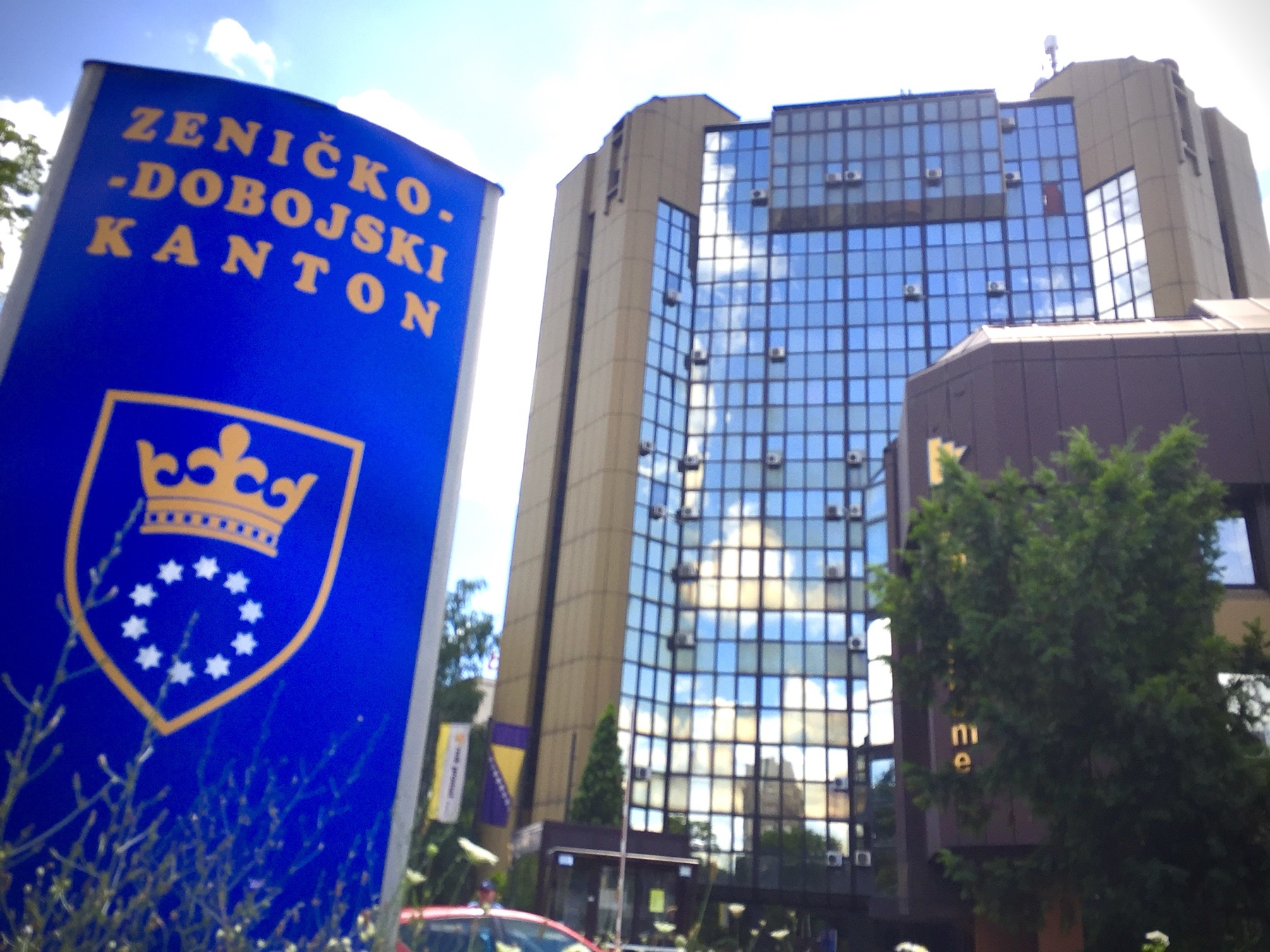 Premijer Pivić i direktor Zulović parafirali Sporazum o priključenju Kantonalne bolnice Zenica na mrežu prirodnog gasa