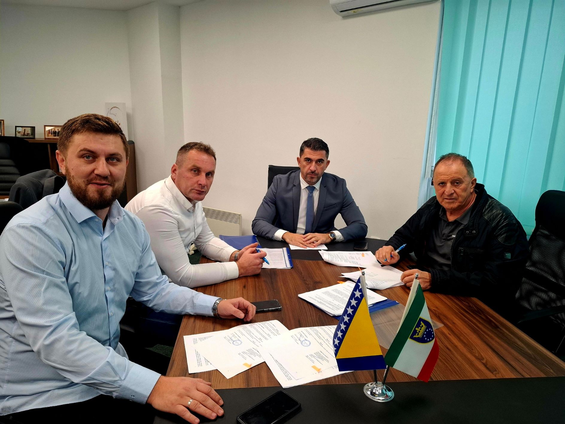 Potpisan ugovor za nastavak sanacije ceste Podlugovi – Breza