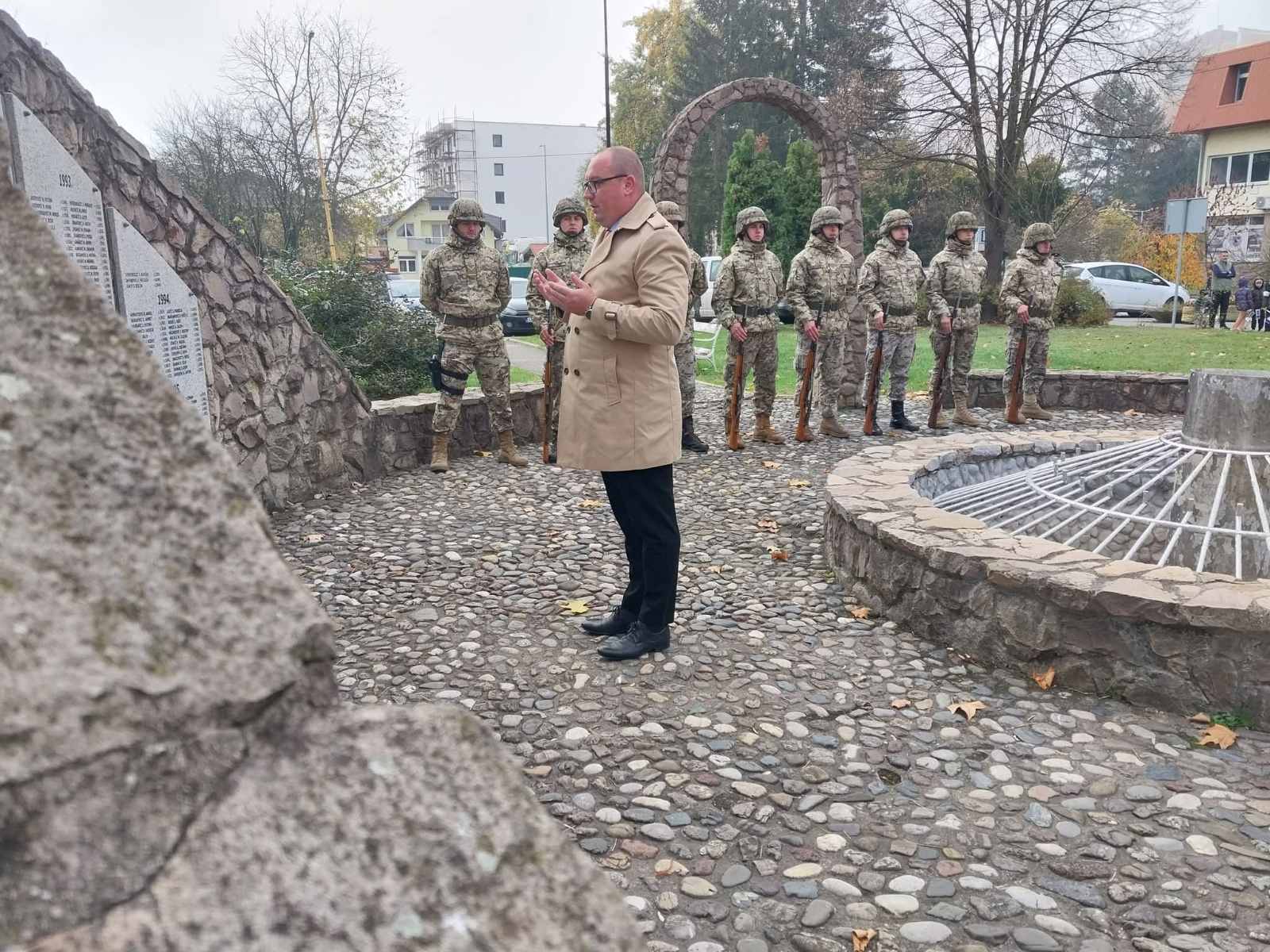 Ministar Adnan Sirovica na obilježavanju 33. godišnjice Maglajske brigade: Sa ponosom se trebamo sjećati naše časne borbe i naše viteške brigade
