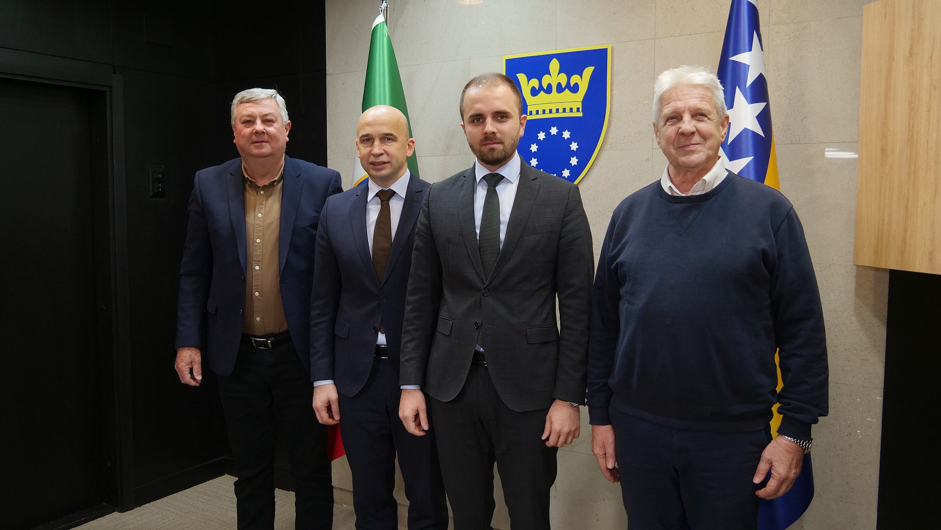 Pčelari zahvalni Vladi i resornom ministarstvu: Snažna podrška pčelarskoj proizvodnji u ZDK