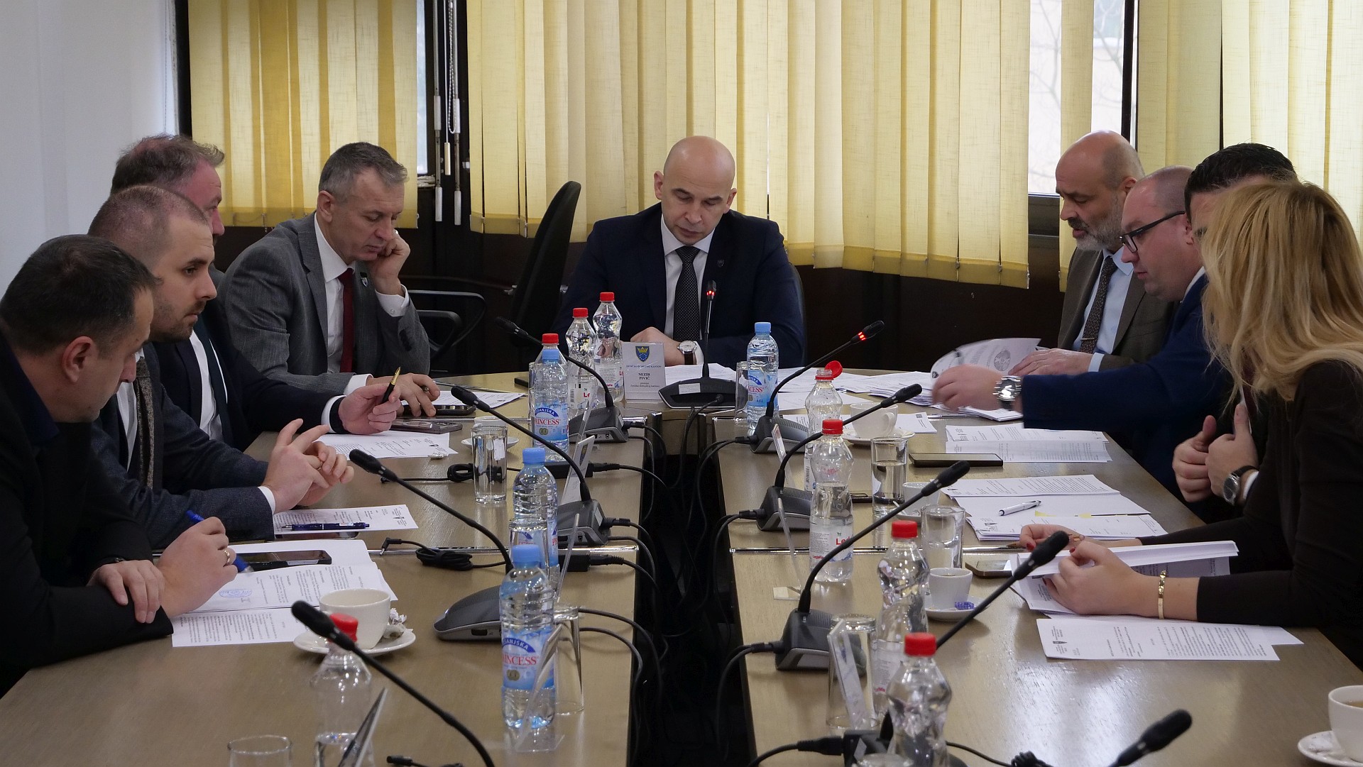 Vlada ZDK donijela odluku o pokretanju pregovora za izmjene kolektivnog ugovora za zaposlene u zdravstvu, zdravstvenim ustanovama odobreno 2 miliona KM