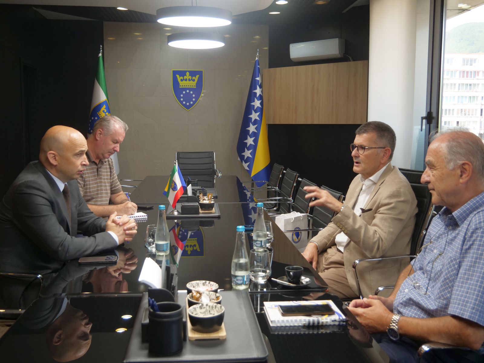 Vlada ZDK i N/FSBiH nastavljaju partnerstvo na projektu izgradnje Nacionalnog stadiona BiH