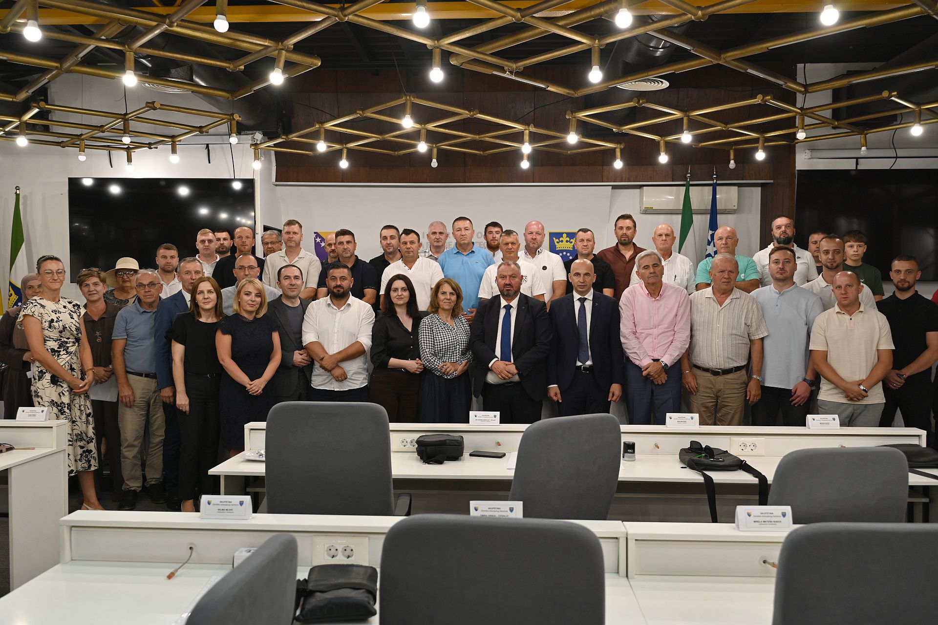 Ministarstvo za privredu ZDK potpisalo ugovore o podršci projektima turističke infrastrukture i suprastrukture vrijednoj 1,45 mil KM