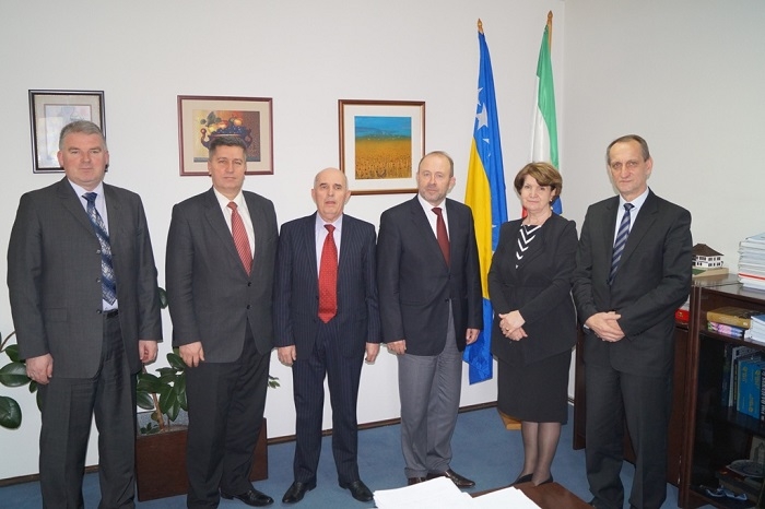 POSJETA DELEGACIJE MUFTILUKA ZENIČKOG MINISTARSTVU ZA OBRAZOVANJE, NAUKU, KULTURU I SPORT ZENIČKO-DOBOJSKOG KANTONA