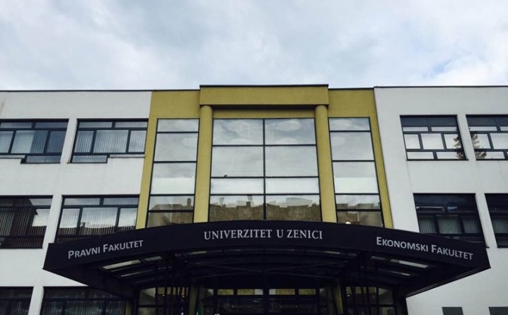 UPIS STUDENATA NA STUDIJSKE PROGRAME: LOKALNI EKONOMSKI RAZVOJ I POLITIKA I POSLOVNE I JAVNE FINANSIJE