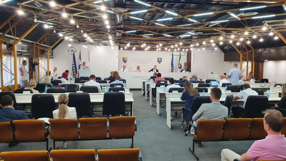 SAOPĆENJE SA 47. SJEDNICE SKUPŠTINE ZENIČKO-DOBOJSKOG KANTONA