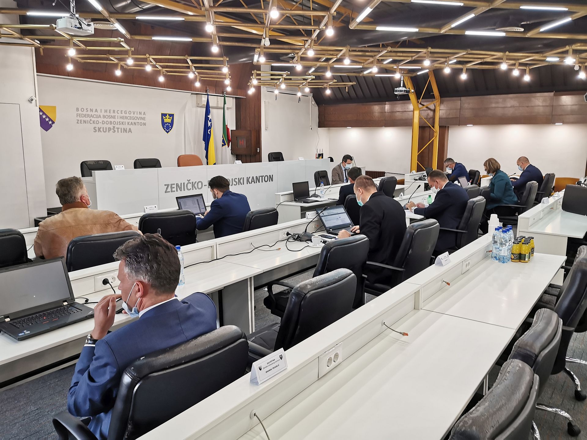 VLADA ZDK ODOBRILA SUBVENCIJU DIJELA PLAĆE ZA JOŠ 351 RADNIKA