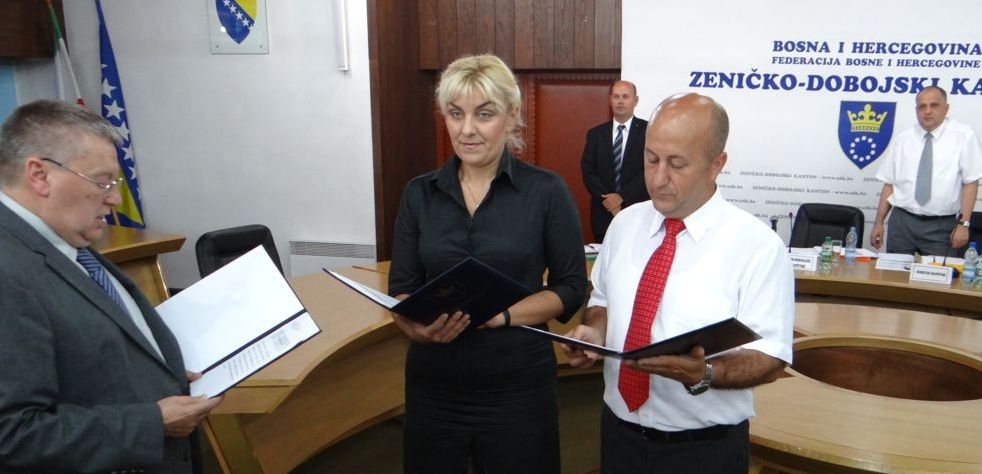 Ministri Heljić i Lokmić daju svečanu izjavu