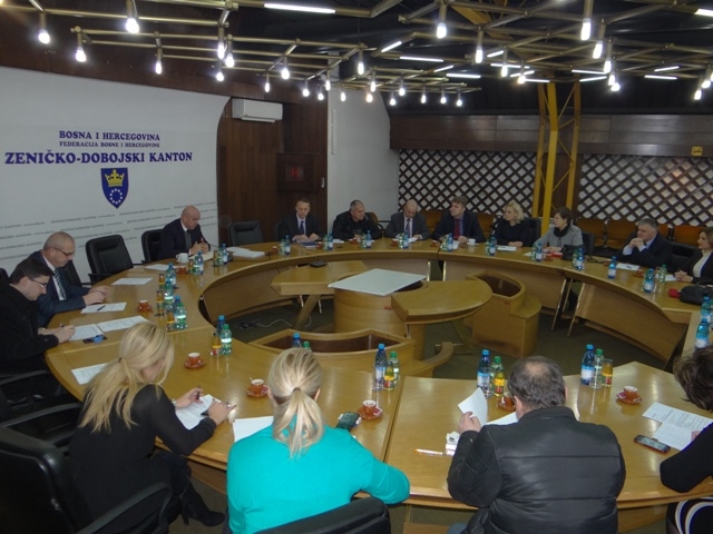 ODRŽAN SASTANAK PREMIJERA ZENIČKO-DOBOJSKOG KANTONA SA FEDERALNIM PARLAMENTARCINA