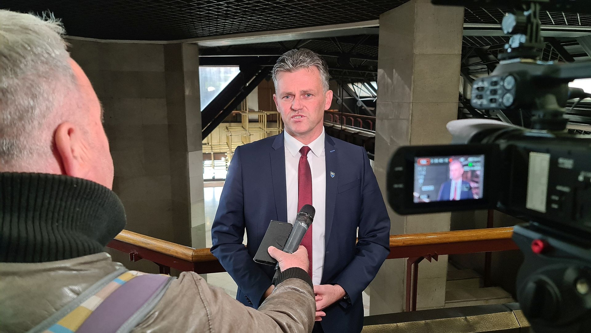 VLADA ZDK ODOBRILA PRIVREDNOJ KOMORI 45.000 KM ZA PROJEKT PREKVALIFIKACIJE RADNE SNAGE