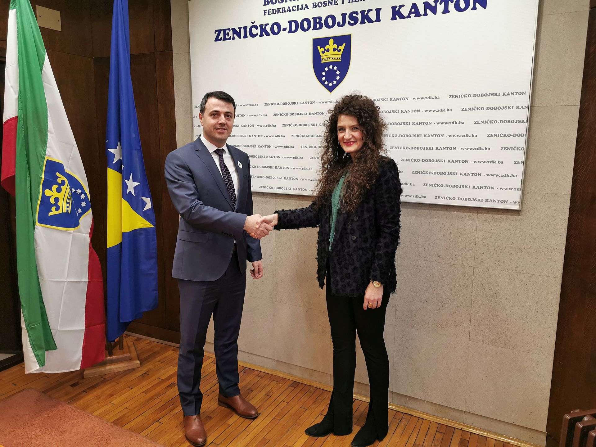 PREMIJER GANIĆ RAZGOVARAO SA JASMINOM DŽAFIĆ, NAJMLAĐOM DOKTORICOM NAUKA U ZDK