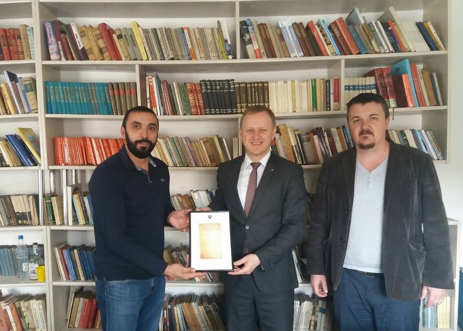 PREDSJEDAVAJUĆI SKUPŠTINE JASMIN DUVNJAK POSJETIO PRAVOSLAVNU CRKVENU OPŠTINU U ZENICI