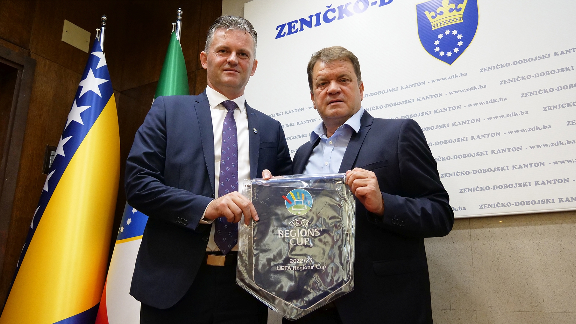 PREMIJER BAŠIĆ PRIMIO DELEGACIJU NOGOMETNOG SAVEZA ZDK: NAJVEĆI USPJEH AMATERSKOG NOGOMETA I ODLIČNA PROMOCIJA ZDK I BIH