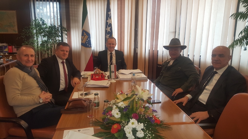 PREDSJEDAVAJUĆI DUVNJAK ODRŽAO RADNI SASTANAK SA PREDSTAVNICIMA FONDACIJE „ARHEOLOŠKI PARK: BOSANSKA PIRAMIDA SUNCA“