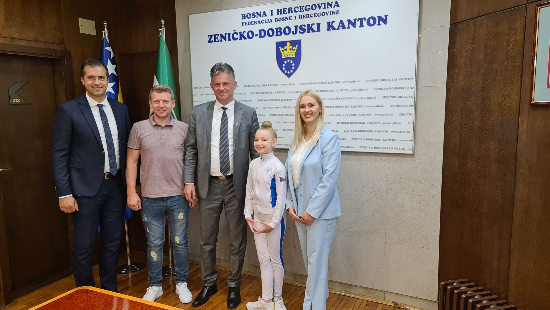 PREMIJER BAŠIĆ PRIMIO PIRUETICU ANIDU ALAJBEGOVIĆ