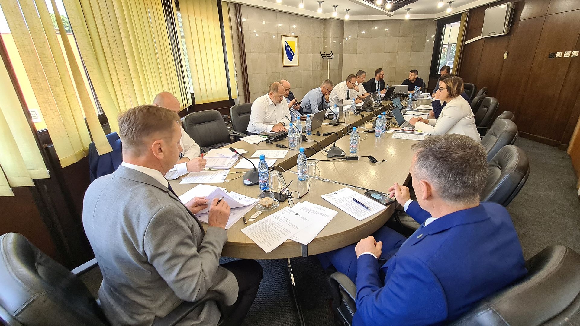 VLADA ZDK UTVRDILA REBALANS BUDŽETA, OSIGURANA SREDSTVA ZA PORODILJNE NAKNADE OD 1.000 KM, NOVA ULAGANJA U PUTEVE, PRIVREDU, POLJOPRIVREDU TE BORAČKO-SOCIJALNU ZAŠTITU