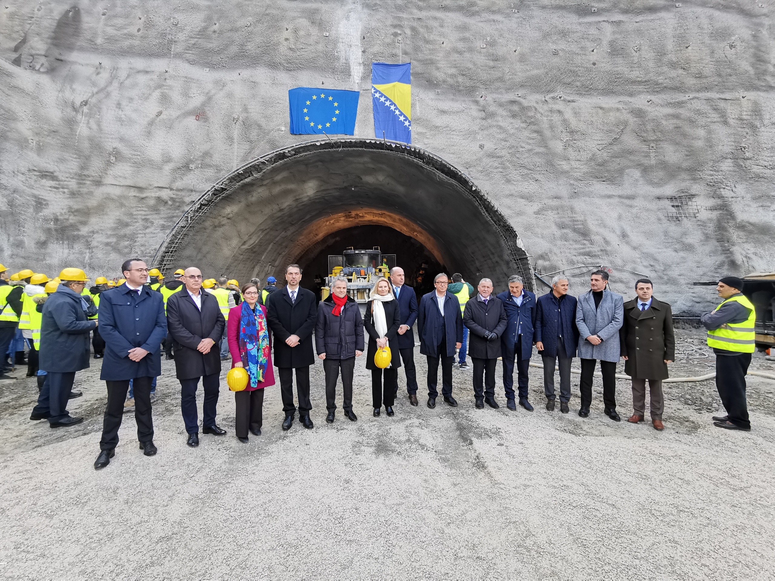 OZVANIČEN POČETAK PROBIJANJA TUNELA ZENICA NA PODDIONICI PONIRAK – VRACA