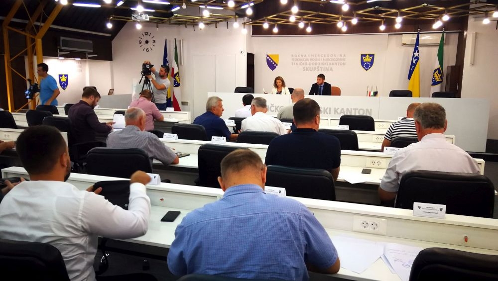 ZDK: ZA PROJEKTE UPRAVLJANJA OTPADOM 900.000 KM