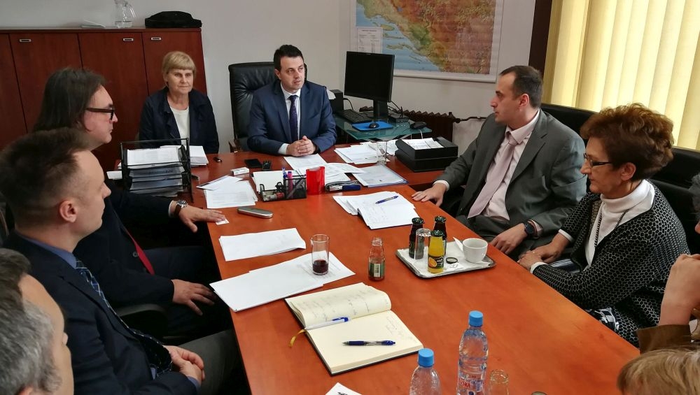 PREMIJER GANIĆ I MINISTAR NIKOLIĆ S DELEGACIJOM VSTV-A: ZAJEDNO DO BOLJE INFRASTRUKTURE U SEKTORU PRAVOSUĐA