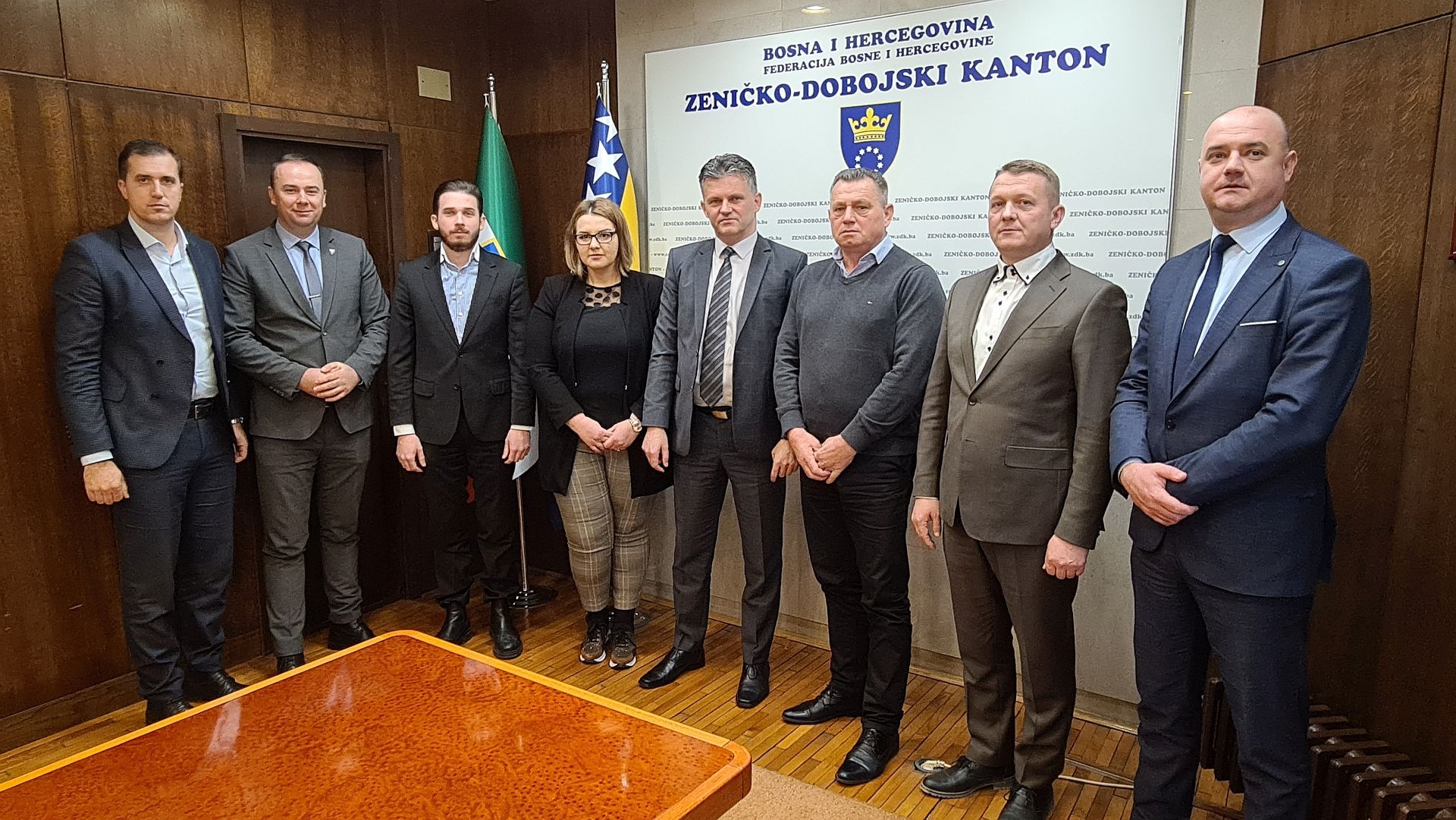 PREMIJER BAŠIĆ I MINISTRI RAZGOVARALI S PREDSJEDNIKOM I GLAVNIM IMAMOM MIZ TESLIĆ