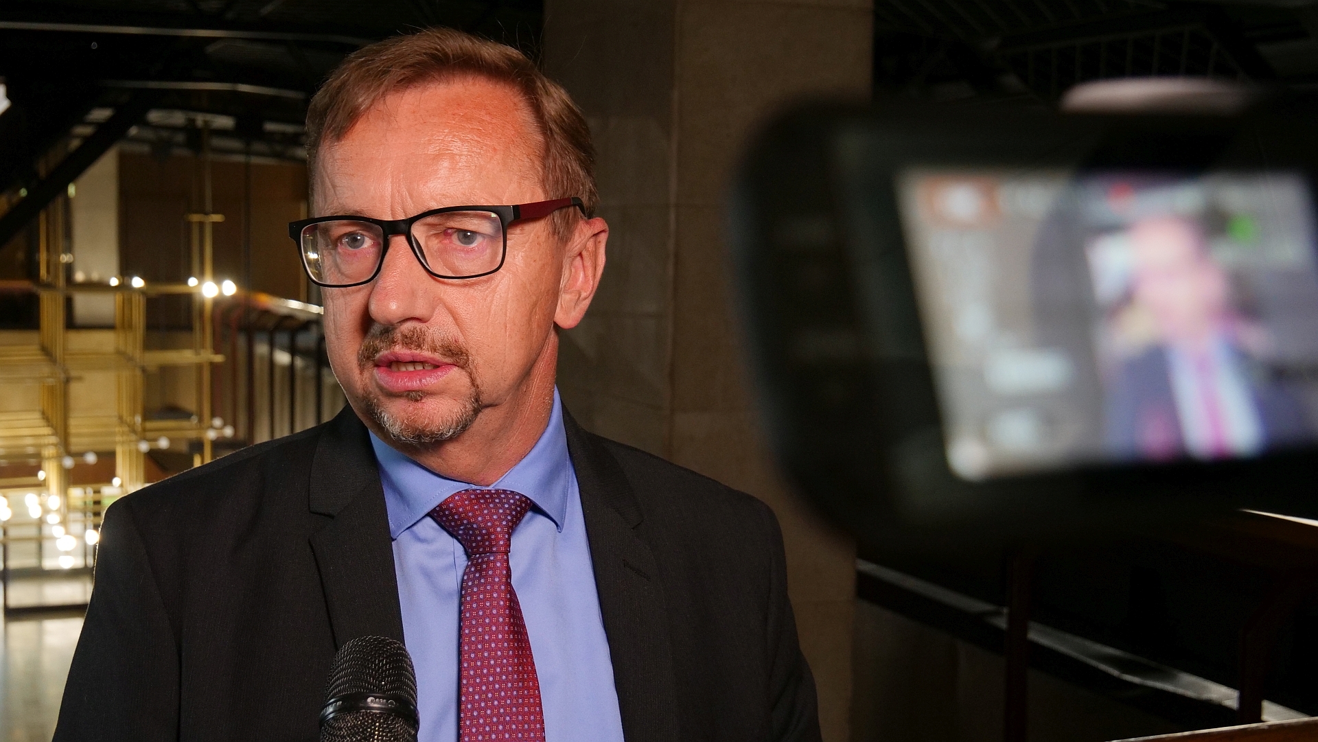 VLADA ZDK SA NJEMAČKIM KFW-OM OBNAVLJA NOVIH OSAM ŠKOLSKIH OBJEKATA