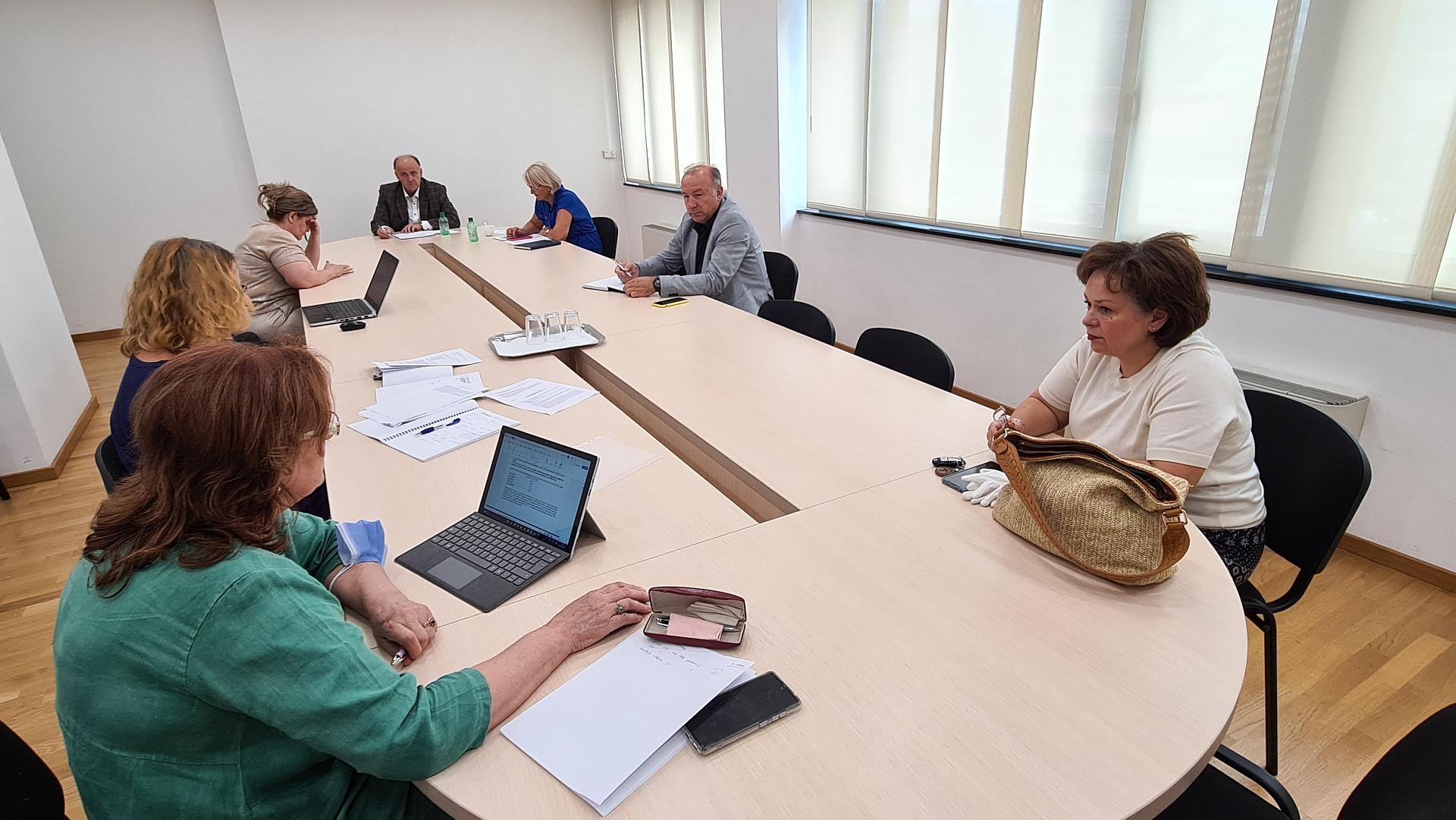 KRIZNI ŠTAB ZDK: U PROTEKLIH SEDAM DANA POTVRĐENO 604 NOVIH SLUČAJEVA VIRUSA KORONA