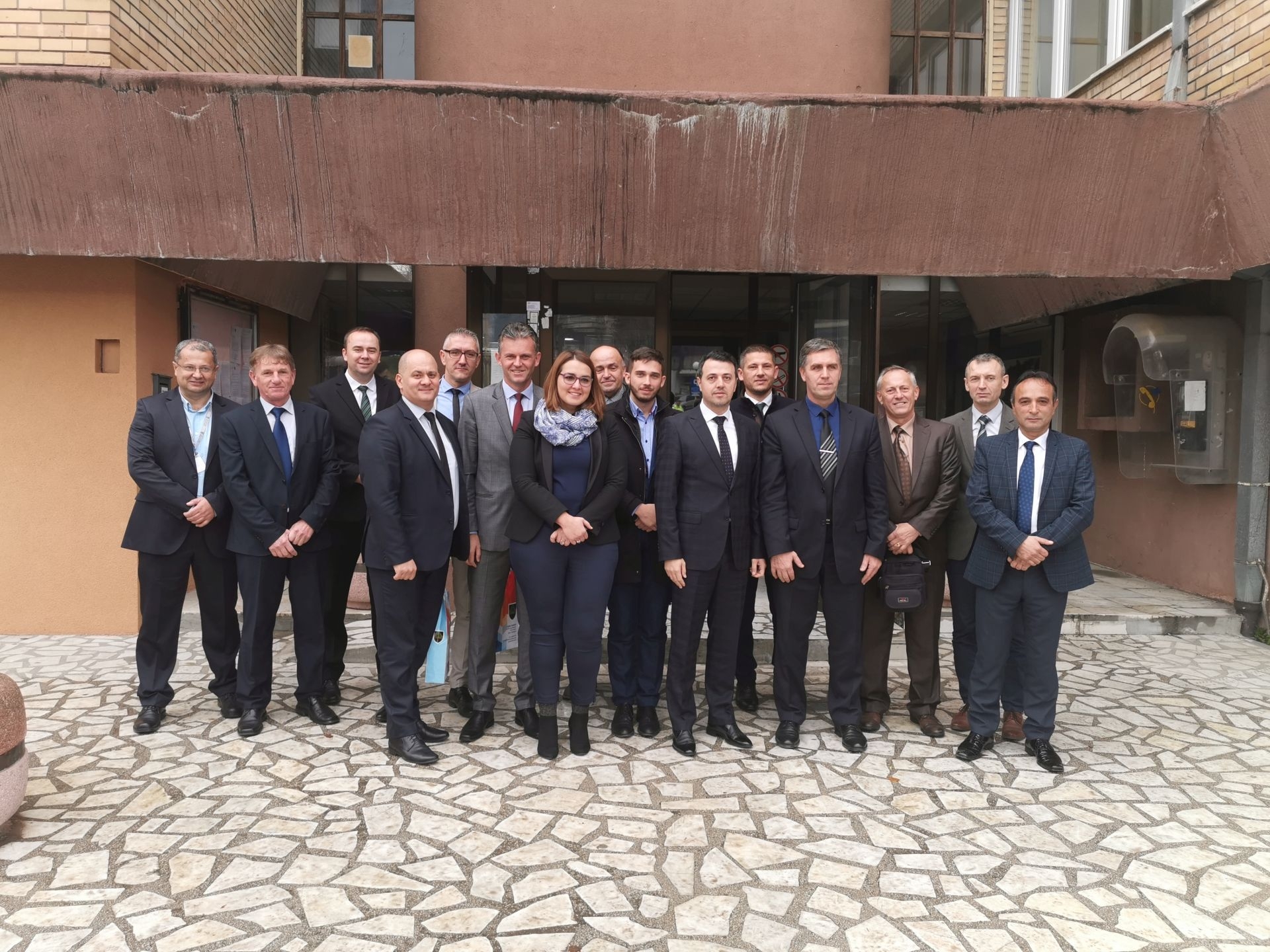 PREMIJER GANIĆ I ČLANOVI VLADE ZDK POSJETILI OPĆINU ZAVIDOVIĆI