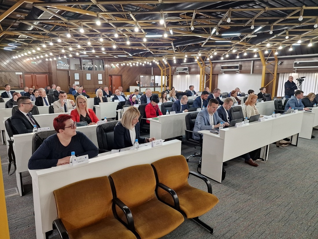 SAOPĆENJE SA 7. SJEDNICE SKUPŠTINE ZENIČKO-DOBOJSKOG KANTONA