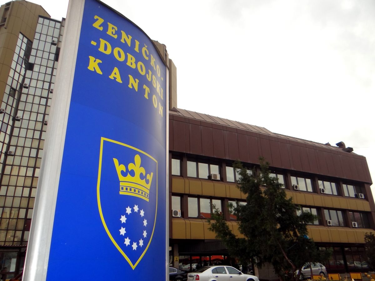 OSIGURANA SREDSTVA ZA ISPLATU NOVČANE POMOĆI ZA NABAVKU OBAVEZNIH UDŽBENIKA-DJECI  BRANILACA