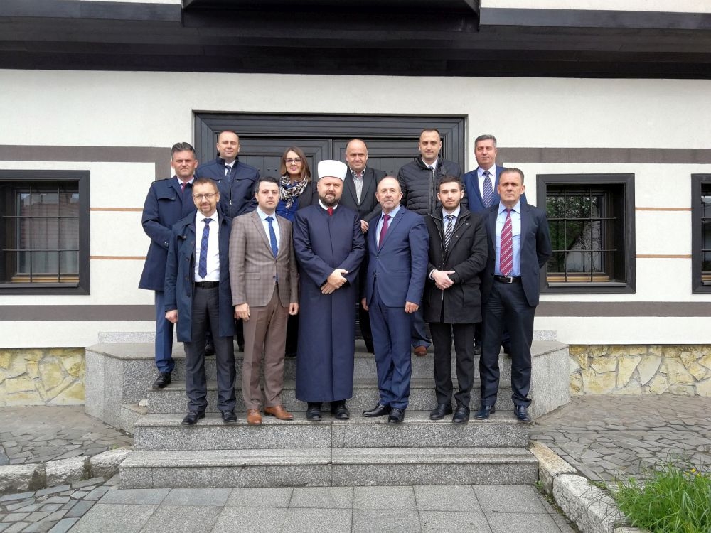 NOVOIZABRANI MUFTIJA ZENIČKI UPRILIČIO PRIJEM ZA DELEGACIJU VLADE ZDK