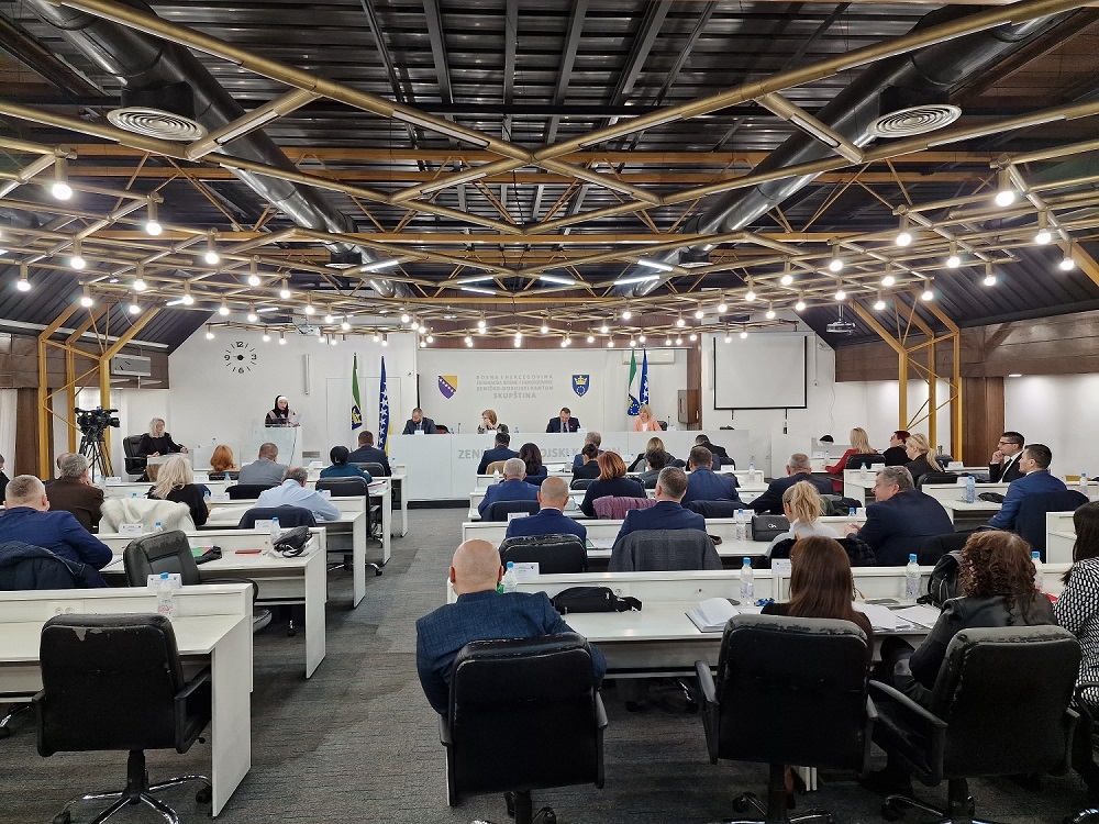 SAOPĆENJE SA 4. SJEDNICE SKUPŠTINE ZENIČKO-DOBOJSKOG KANTONA