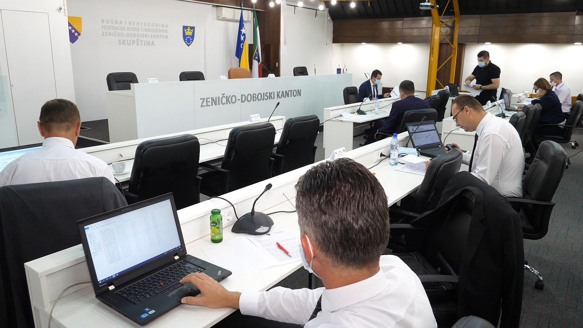 SUBVENCIJU PLATE ZA APRIL OD 406 KM DOBILO NOVIH 214 RADNIKA U ZDK