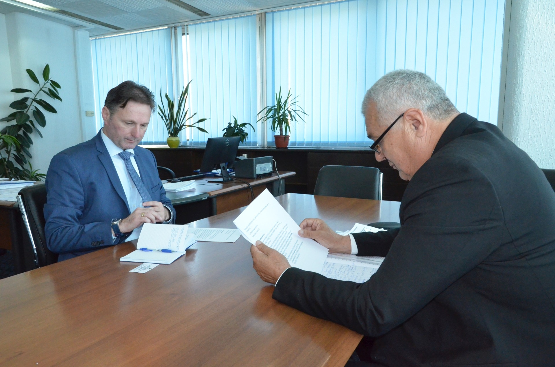 RADNI SASTANAK RESORNIH MINISTARA KEMALA HRNJIĆA I VINKA MARIĆA U SARAJEVU