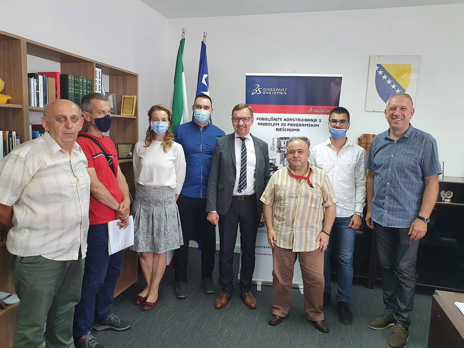 STROJOTEHNIKA DONIRALA 180 LICENCI SOFTVERA ZA 3D MODELIRANJE