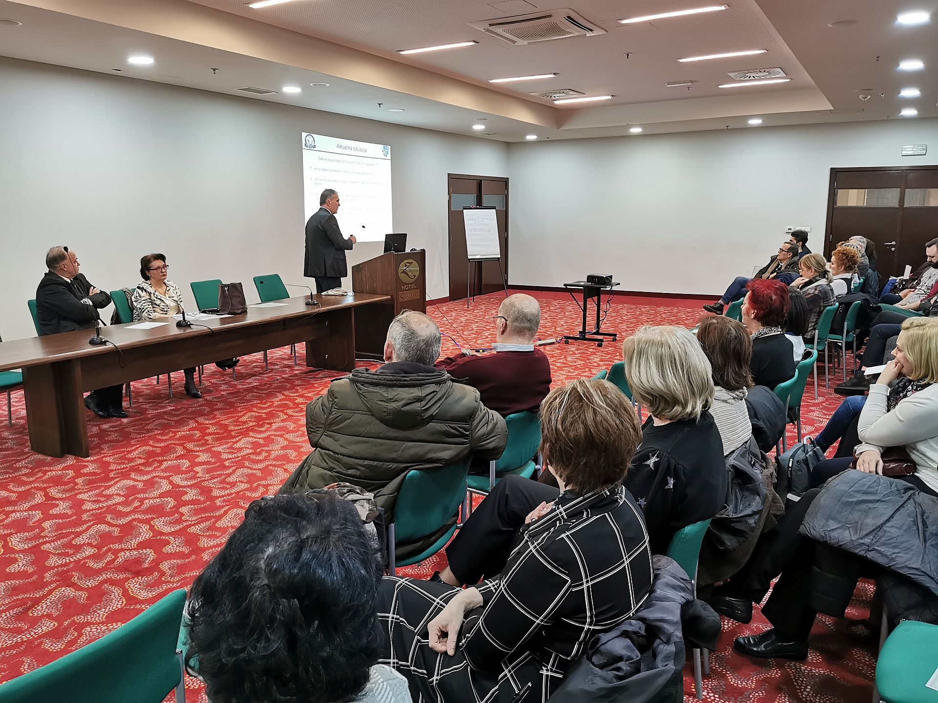 ODRŽANO STRUČNO PREDAVANJE ZA ZDRAVSTVENE RADNIKE O KORONA VIRUSU COVID-19