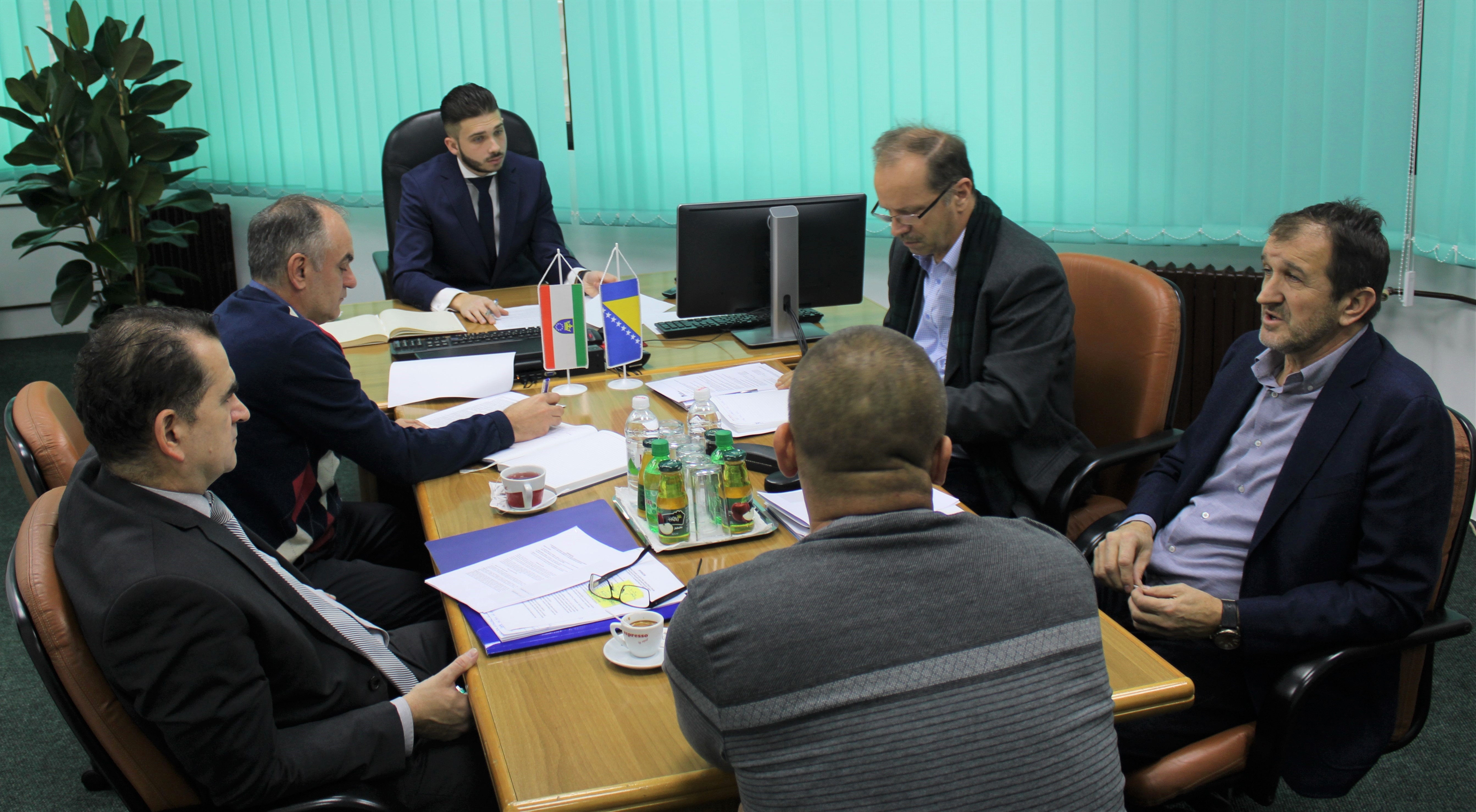 MINISTAR ISAK: SPORAZUM NE SMIJE OSTATI MRTVO SLOVO NA PAPIRU