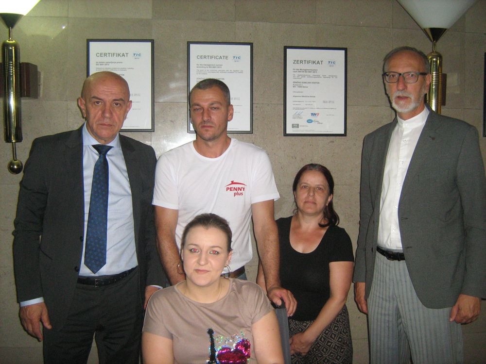 VLADA ZENIČKO-DOBOJSKOG KANTONA OPREDJELJENA ZA PRUŽANJE INSTITUCIONALNE PODRŠKE OSOBAMA SA INVALIDITETOM